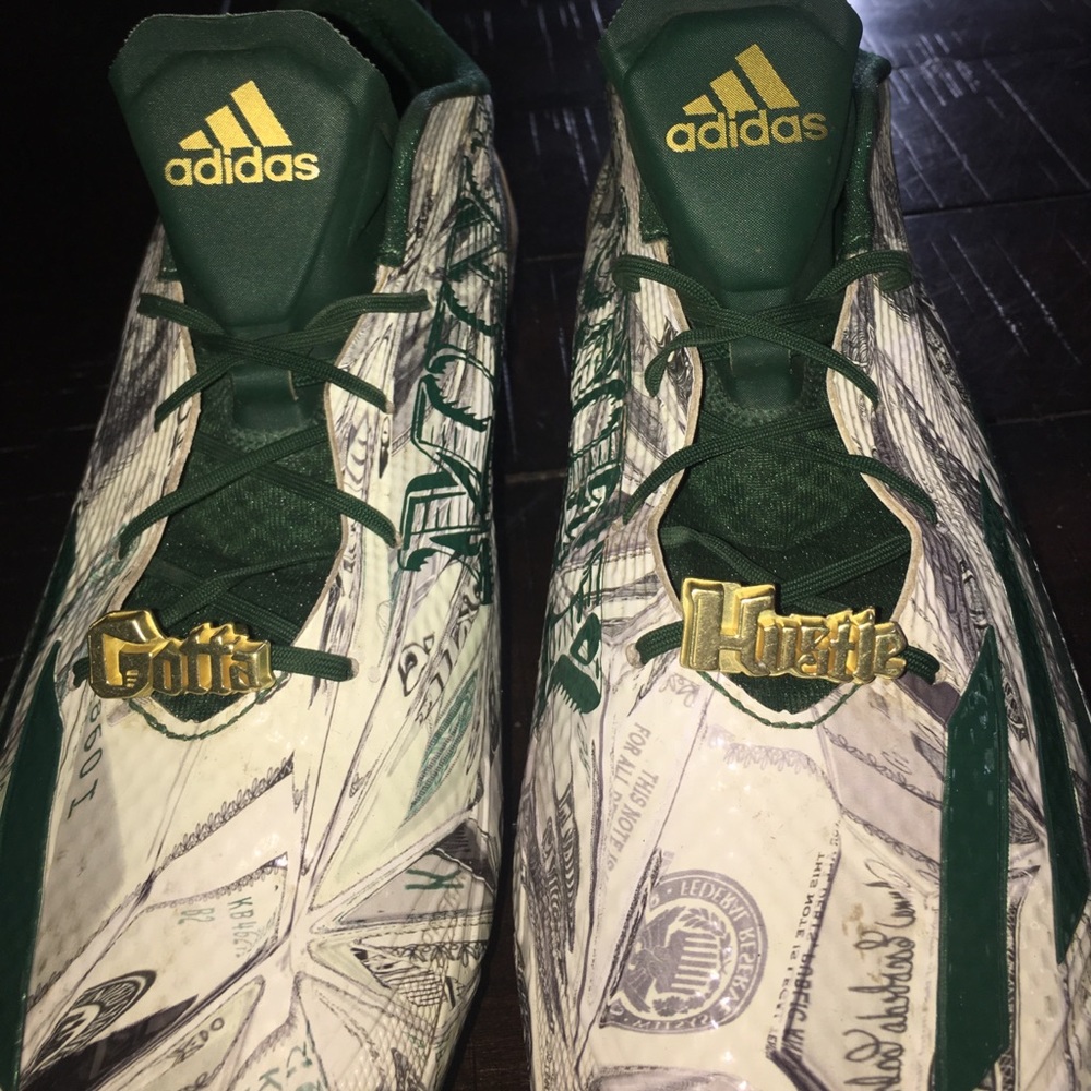 Adizero 5.0 Snoop Dogg football cleats